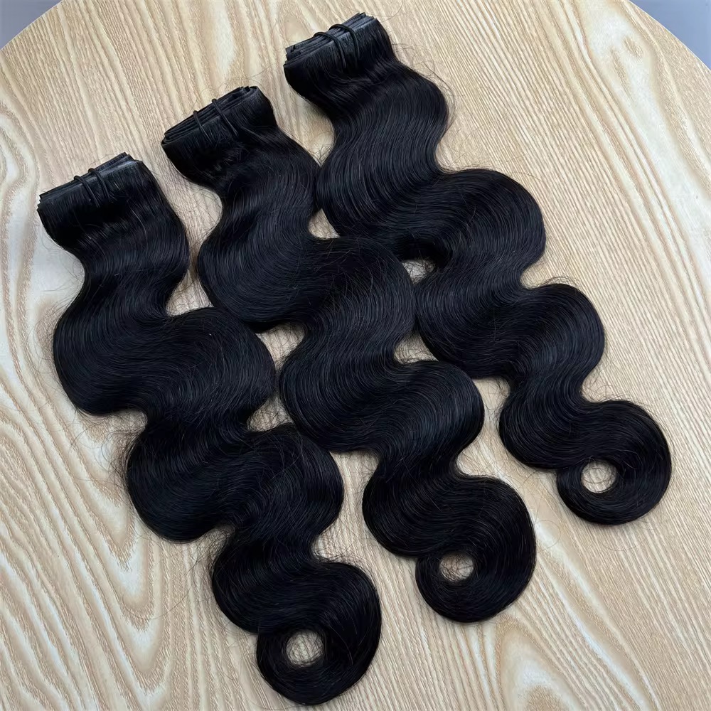 Alternative view of 💁🏽‍♀️✨Body Wave Clip-In Extensions